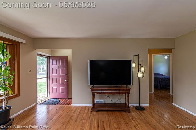20761 Shoreview Street, Clinton Township, MI 48035
