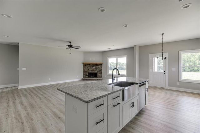 155 Creek Stone Drive, Hartwell, GA 30643