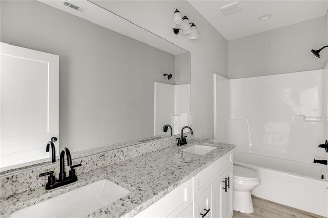 155 Creek Stone Drive, Hartwell, GA 30643