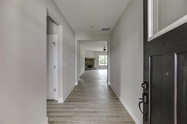 155 Creek Stone Drive, Hartwell, GA 30643