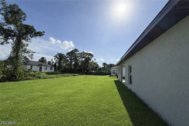 3404 67th ST W, Lehigh Acres, FL 33971