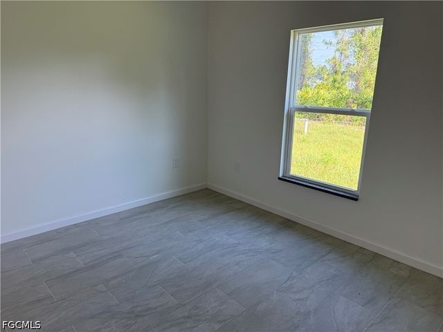 3404 67th ST W, Lehigh Acres, FL 33971