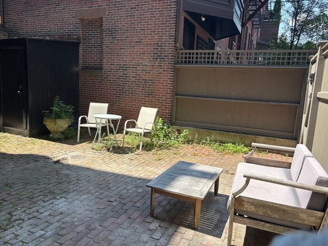 3 Fairfield St 1, Boston, MA 02116
