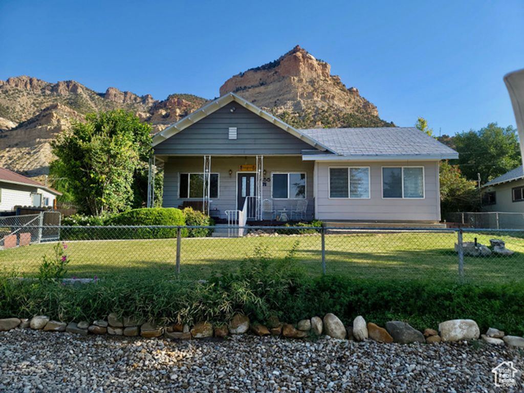 455 E 6100 N, Kenilworth, UT 84529