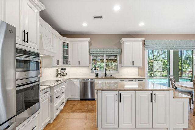 7020 SCRUB JAY DRIVE, Sarasota, FL 34241