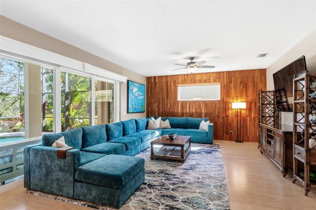 7020 SCRUB JAY DRIVE, Sarasota, FL 34241