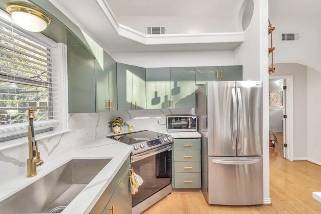 107 Lazy Trl Trail, Montgomery, TX 77316