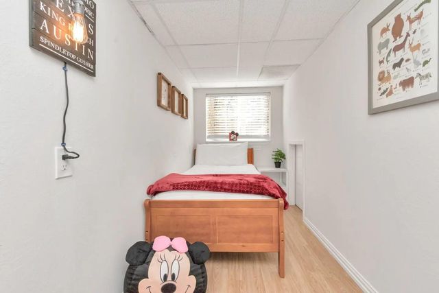 107 Lazy Trl Trail, Montgomery, TX 77316