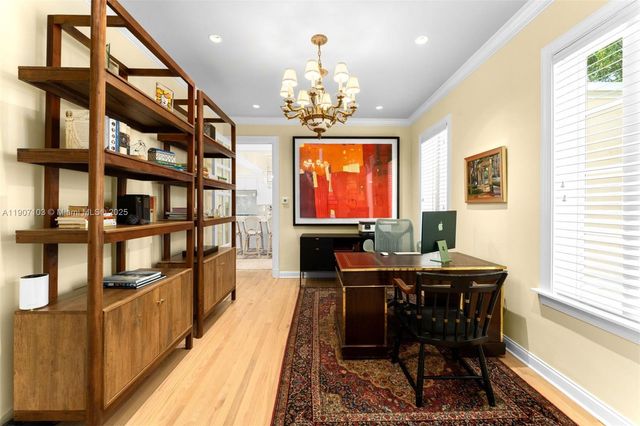 1004 Cotorro Ave, Coral Gables, FL 33146