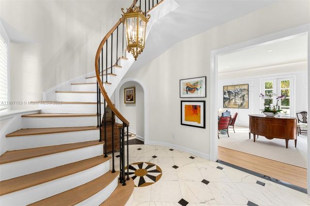 1004 Cotorro Ave, Coral Gables, FL 33146