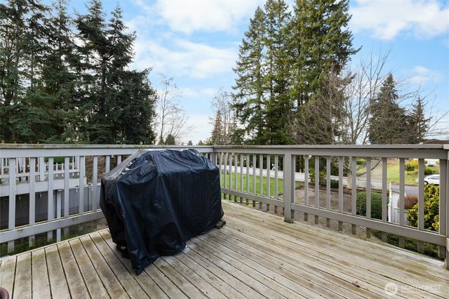 1439 NW 202nd Lane, Shoreline, WA 98177