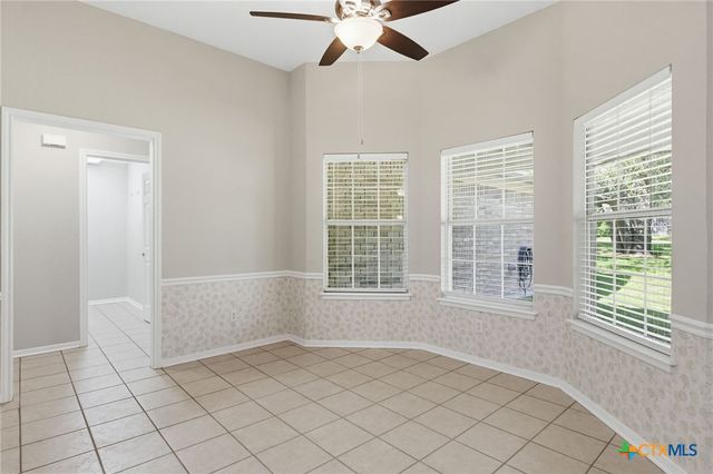 1909 Diamond Ridge Drive, Lampasas, TX 76550