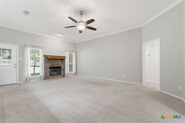 1909 Diamond Ridge Drive, Lampasas, TX 76550
