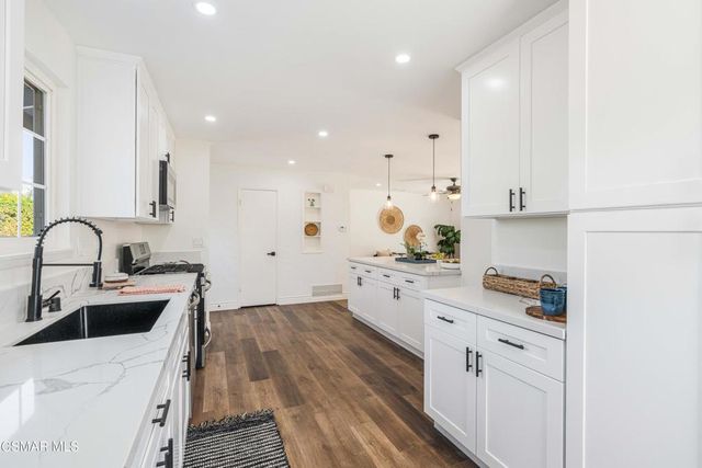 1574 Sutter Avenue, Simi Valley, CA 93065