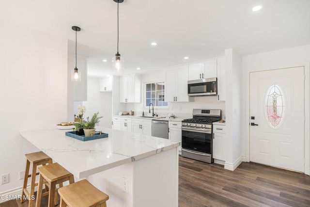 1574 Sutter Avenue, Simi Valley, CA 93065