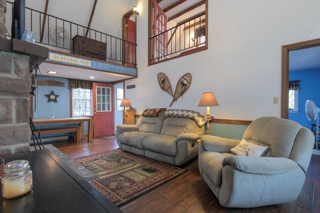 59 Zeller Camp Road, Grafton, VT 05146