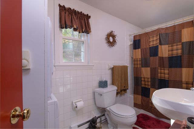 59 Zeller Camp Road, Grafton, VT 05146