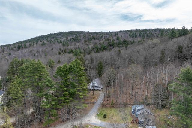 59 Zeller Camp Road, Grafton, VT 05146