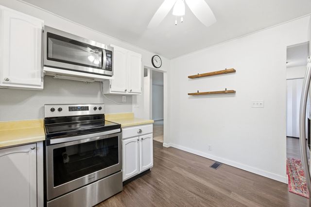 1529 3rd Street N, Fargo, ND 58102