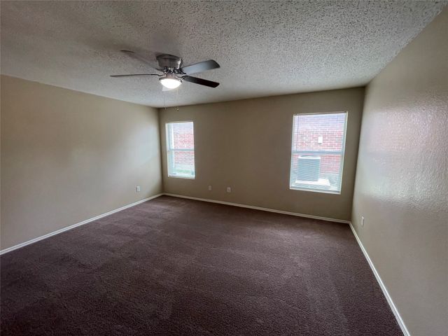 1420 Bumble Bee Drive, Lancaster, TX 75134