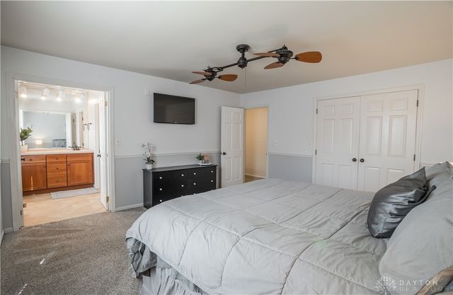 17 Nicholson Court, Centerville, OH 45459