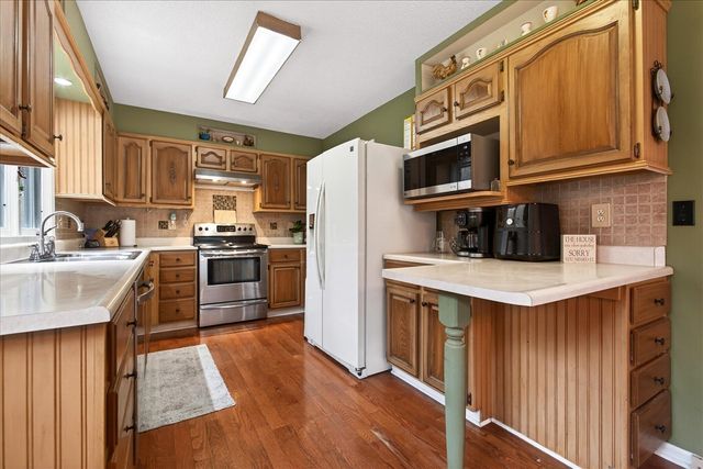 5901 Carmody Road, Coloma, MI 49038