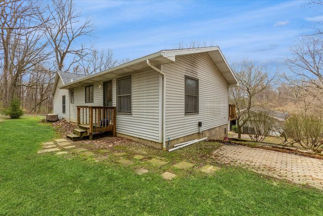 5901 Carmody Road, Coloma, MI 49038