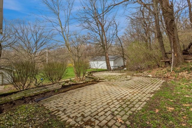 5901 Carmody Road, Coloma, MI 49038