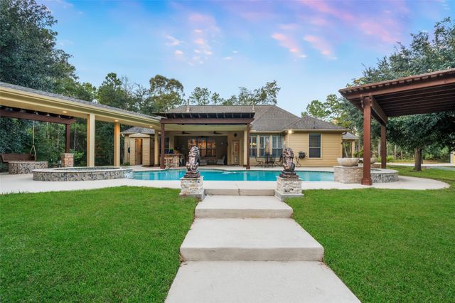 10366 Happy Trail, Conroe, TX 77384