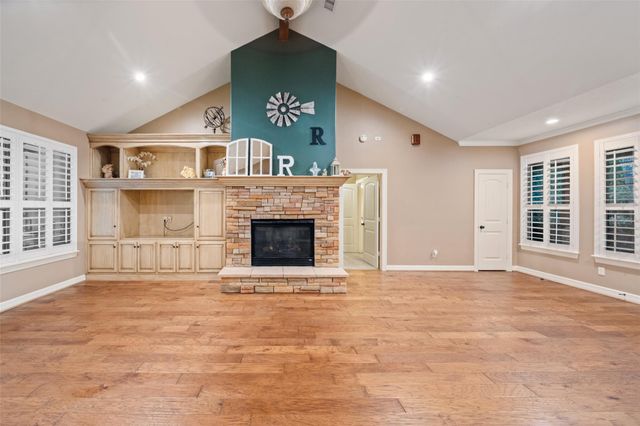 10366 Happy Trail, Conroe, TX 77384