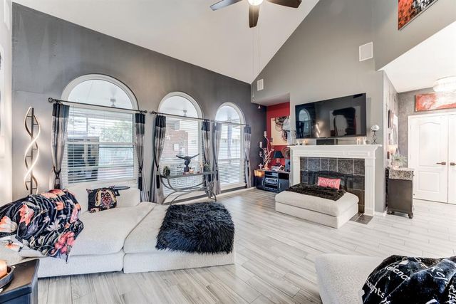 17315 Ginger Fields Lane, Tomball, TX 77377