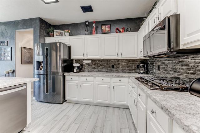 17315 Ginger Fields Lane, Tomball, TX 77377