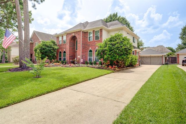 17315 Ginger Fields Lane, Tomball, TX 77377