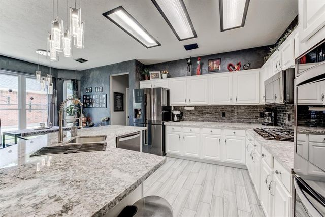 17315 Ginger Fields Lane, Tomball, TX 77377