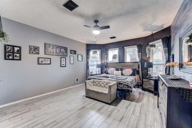 17315 Ginger Fields Lane, Tomball, TX 77377