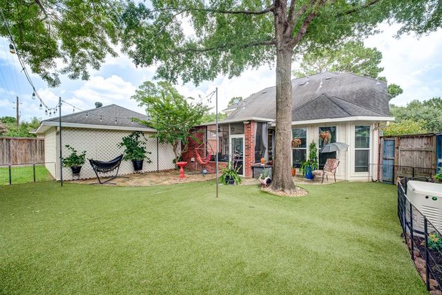 17315 Ginger Fields Lane, Tomball, TX 77377