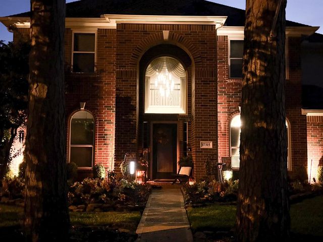 17315 Ginger Fields Lane, Tomball, TX 77377
