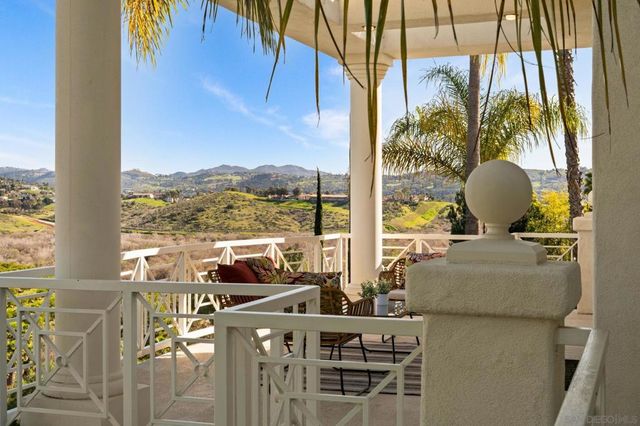 4462 Fallsbrae Rd, Fallbrook, CA 92028