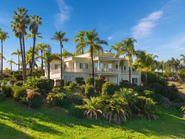 4462 Fallsbrae Rd, Fallbrook, CA 92028