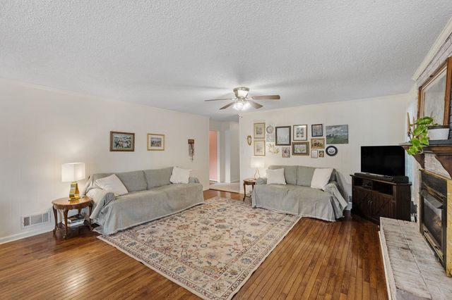 4220 Chaffee Road, Spartanburg, SC 29301