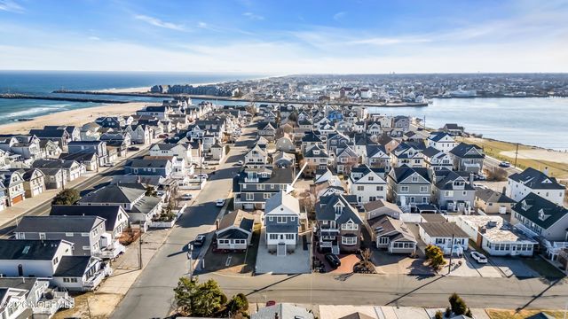 569 Trout Avenue, Manasquan, NJ 08736