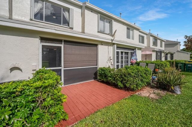 7928 Sanibel Drive, Tamarac, FL 33321