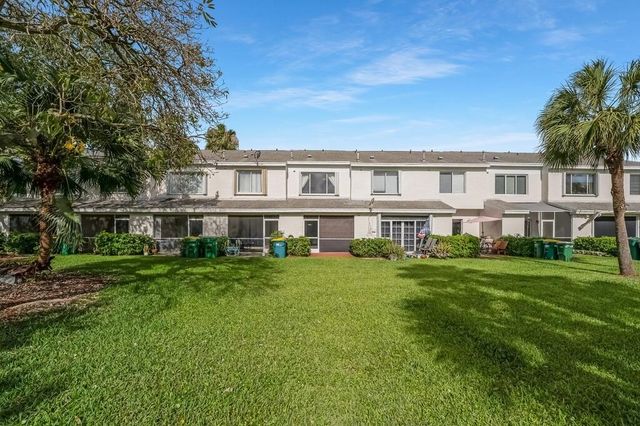 7928 Sanibel Drive, Tamarac, FL 33321