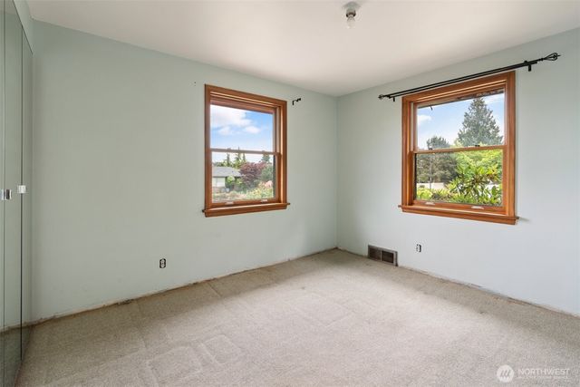 1205 NW Woodbine Way, Seattle, WA 98177