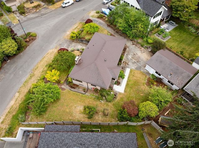 1205 NW Woodbine Way, Seattle, WA 98177
