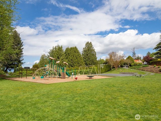 1205 NW Woodbine Way, Seattle, WA 98177