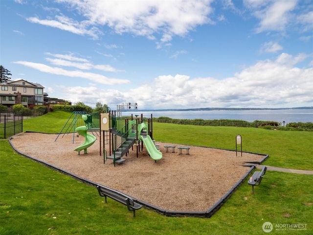 1205 NW Woodbine Way, Seattle, WA 98177