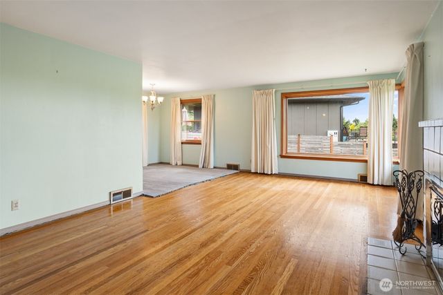 1205 NW Woodbine Way, Seattle, WA 98177
