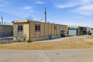 210 West Bonnie Claire Court, Pahrump, NV 89048