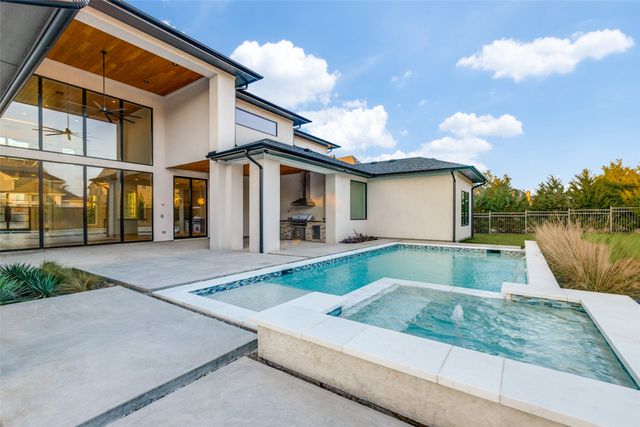 2223 Courtland Drive, Frisco, TX 75034